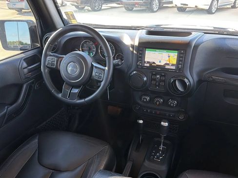 Used 2017 Jeep Wrangler Unlimited Sahara AWD/4WD image 83