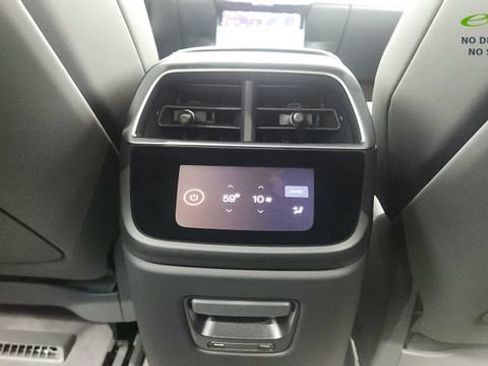 Used 2024 Lucid Air Touring AWD/4WD image 57