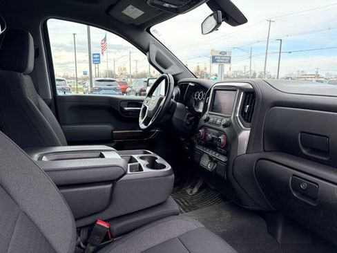 Used 2021 Chevrolet Silverado 1500 LT image 14
