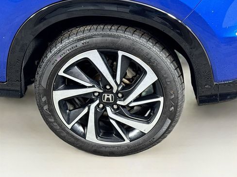 Used 2020 Honda HR-V Sport image 9