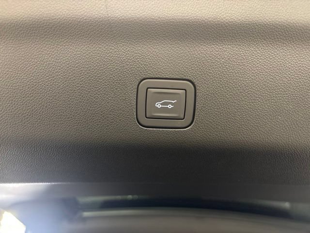Used 2026 Chevrolet Tahoe High Country w/ Sun And Tow Package AWD/4WD image 50