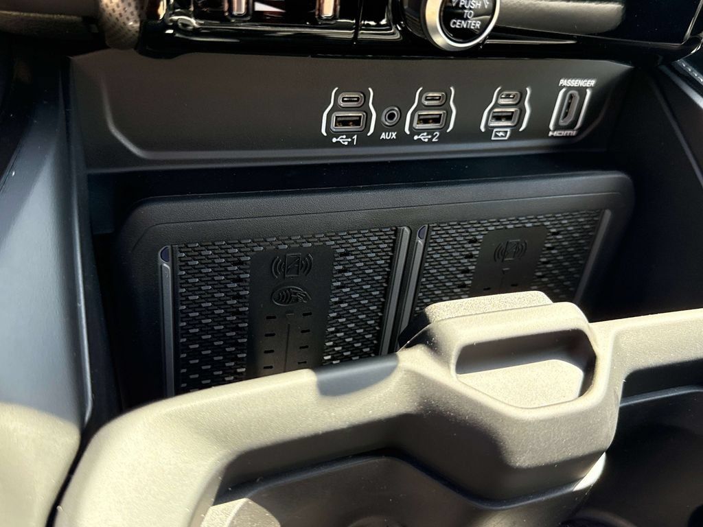 New 2027 RAM 1500 Limited AWD/4WD image 24