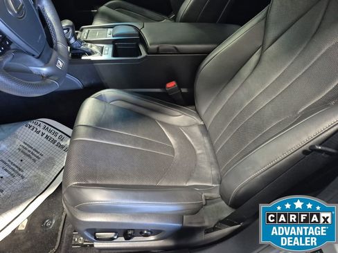 Used 2022 Lexus ES 300h F Sport FWD image 19