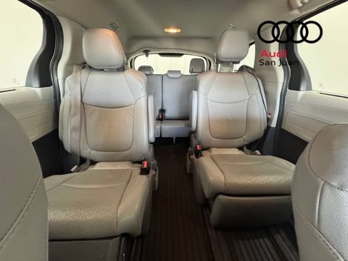 Used 2021 Toyota Sienna Limited FWD image 16