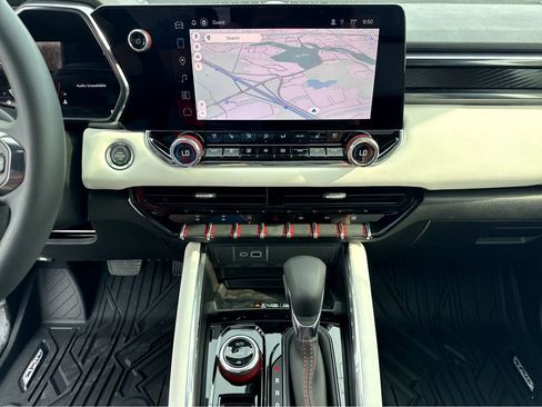 New 2026 GMC Canyon AT4X image 12