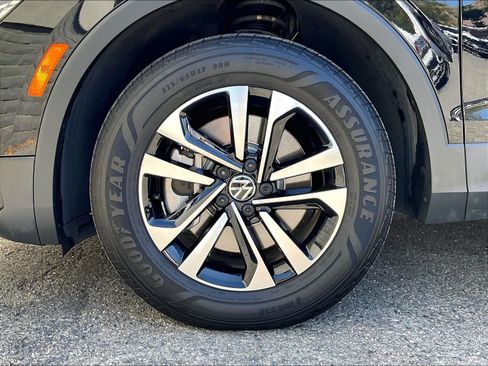 Certified 2023 Volkswagen Tiguan S FWD image 7