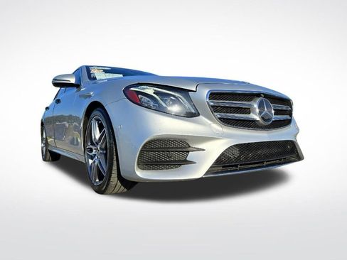 Used 2020 Mercedes-Benz E 450 E 450 w/ Driver Assistance Package image 50