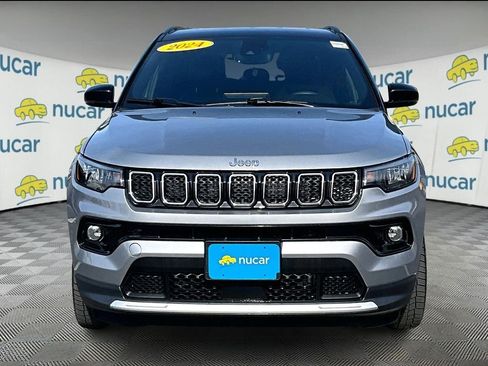 Used 2024 Jeep Compass Limited AWD/4WD image 2