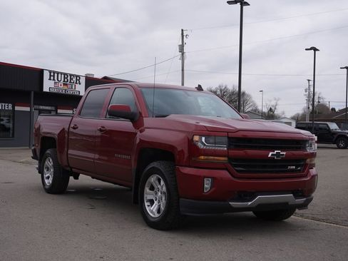 Used 2018 Chevrolet Silverado 1500 LT w/ All Star Edition image 9