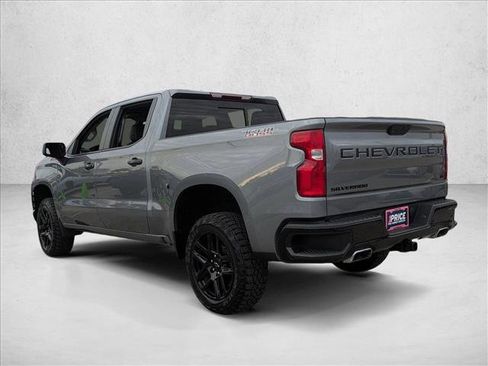 Used 2021 Chevrolet Silverado 1500 LT Trail Boss w/ LT Trail Boss Premium Package image 8