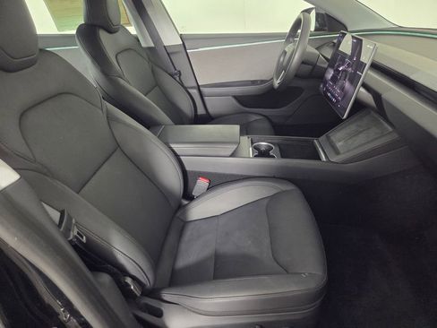 Used 2024 Tesla Model 3 Standard Range RWD image 31