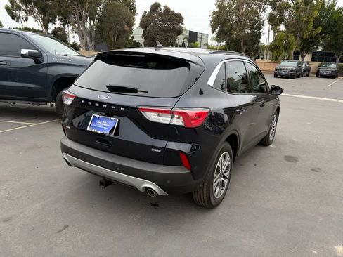 Used 2021 Ford Escape SEL FWD image 2
