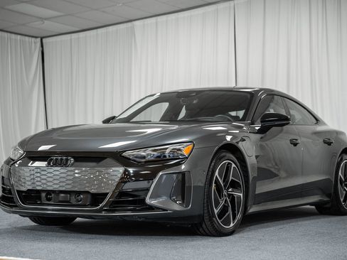 Used 2023 Audi RS e-tron GT w/ Carbon Performance Package image 3