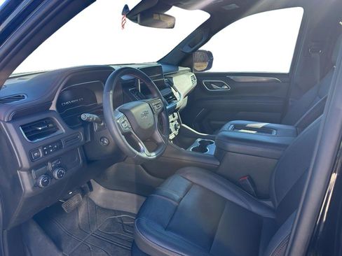 Used 2023 Chevrolet Tahoe RST w/ Luxury Package image 2