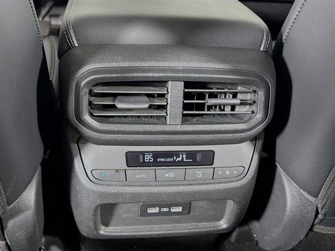 Certified 2023 Honda Pilot EX-L image 30