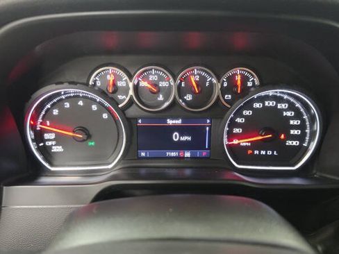Used 2020 Chevrolet Silverado 1500 LT Trail Boss AWD/4WD image 4