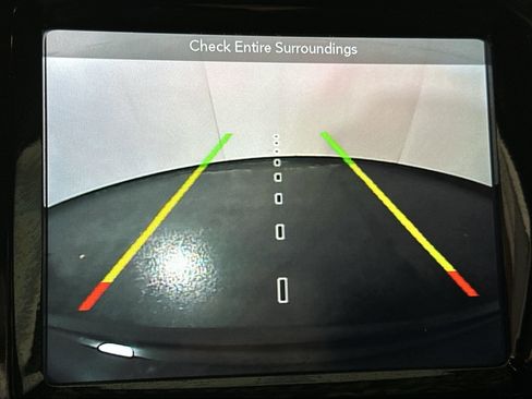 Used 2019 Jeep Cherokee High Altitude image 21