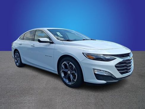 Used 2021 Chevrolet Malibu LT FWD image 3