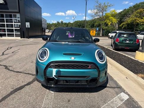 Used 2024 MINI Cooper S w/ Seaside Edition FWD image 2