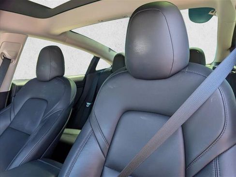 Used 2023 Tesla Model 3 Standard Range RWD image 18
