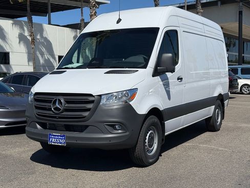 New 2026 Mercedes-Benz Sprinter 2500 image 11