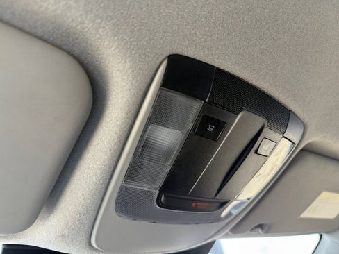 Used 2024 Kia Niro LX FWD image 20