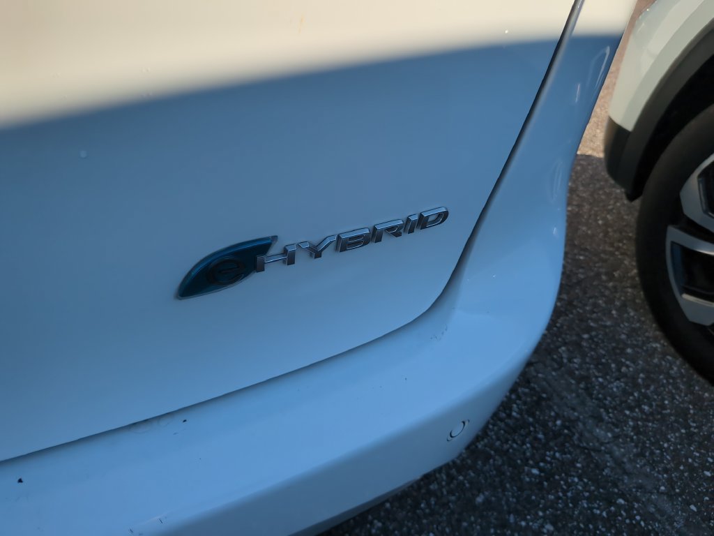 Used 2024 Chrysler Pacifica Pinnacle FWD image 5