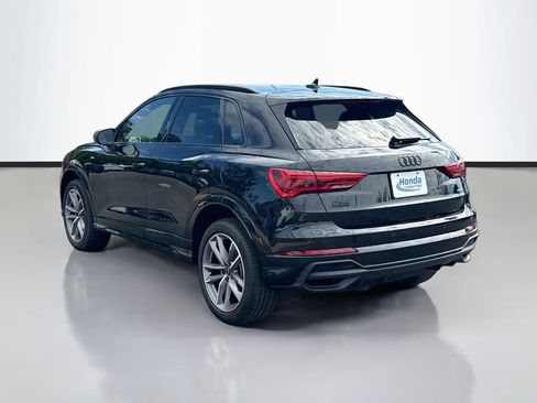 Used 2023 Audi Q3 2.0T Premium w/ Black Optic Sport Package AWD/4WD image 5