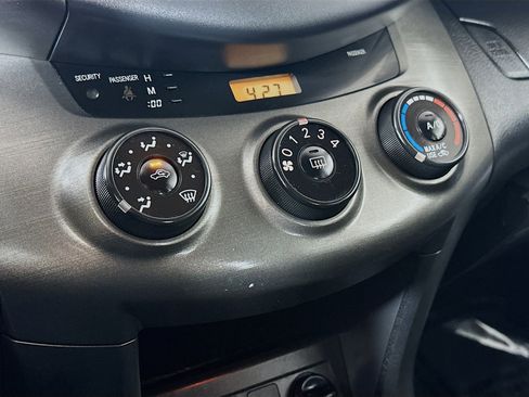 Used 2009 Toyota RAV4 Sport FWD image 14