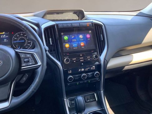 Used 2022 Subaru Ascent Limited image 6