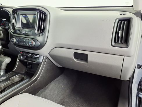 Used 2019 GMC Canyon 2WD Crew Cab w/ Convenience Package image 9
