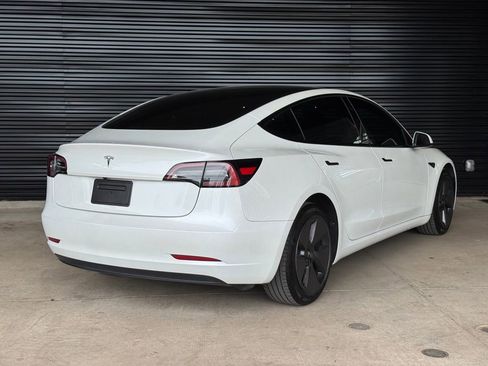 Used 2023 Tesla Model 3 Standard Range RWD image 7