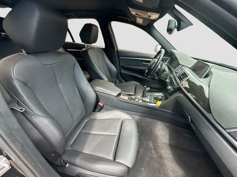 Used 2018 BMW 330i Sedan RWD image 30