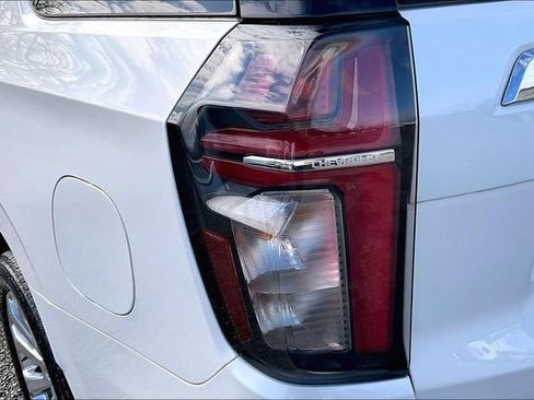 Used 2021 Chevrolet Tahoe Premier image 25