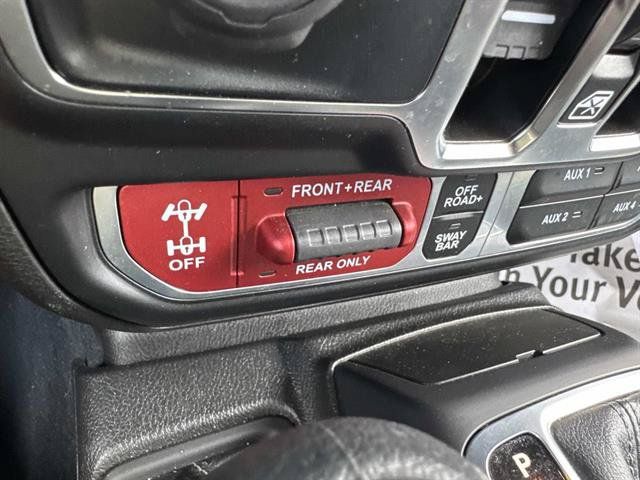 Used 2024 Jeep Wrangler Unlimited Rubicon 4xe AWD/4WD image 15