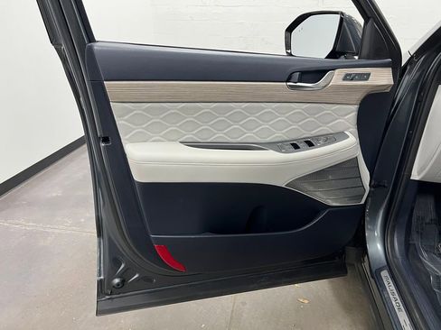 Used 2022 Hyundai Palisade Calligraphy w/ Cargo Package image 28