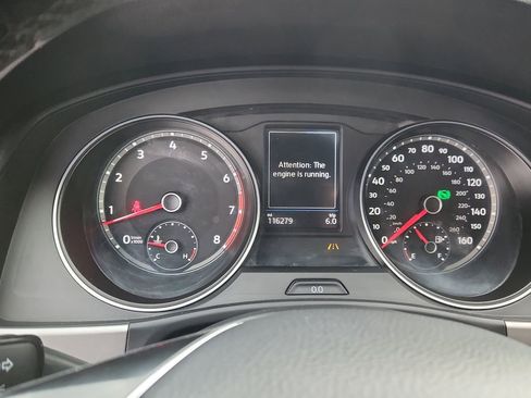 Used 2019 Volkswagen Atlas SE w/ Towing Package image 24