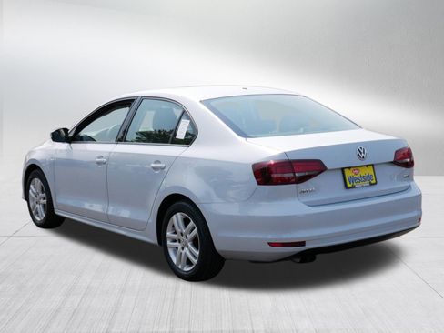 Used 2018 Volkswagen Jetta S FWD image 5