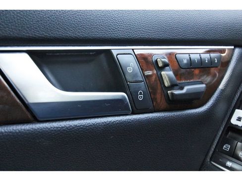 Used 2014 Mercedes-Benz C 250 Sedan image 21