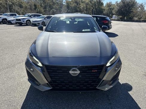 Used 2025 Nissan Altima 2.5 SR image 6