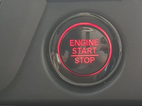 New 2025 Honda Pilot Touring image 27