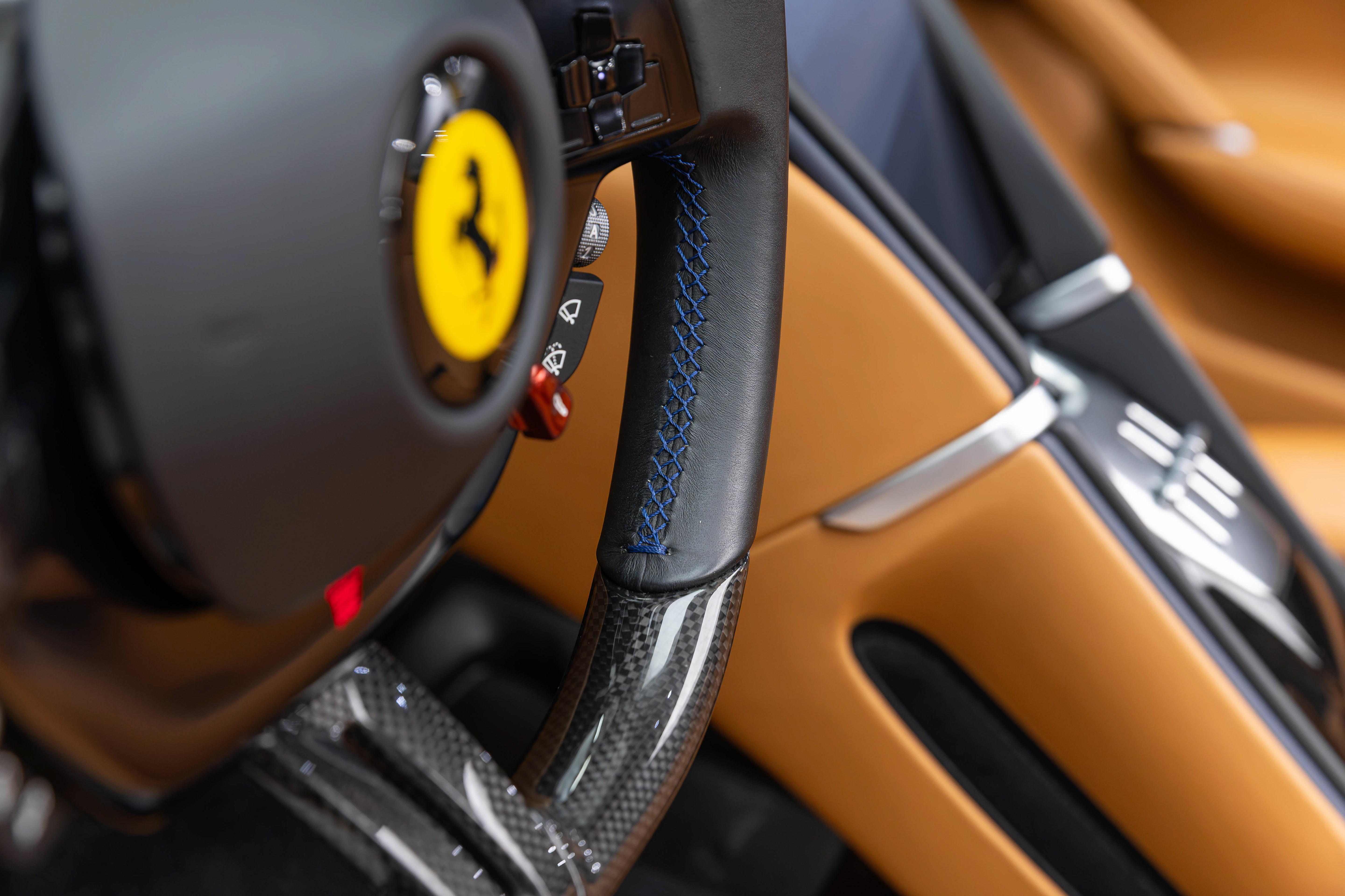 Used 2025 Ferrari Roma Spider RWD image 20