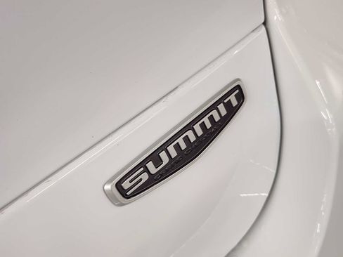 Used 2026 Jeep Grand Cherokee L Summit AWD/4WD image 13
