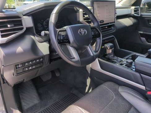 Used 2024 Toyota Tundra Limited AWD/4WD image 10