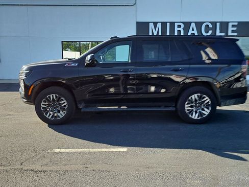 Used 2025 Chevrolet Tahoe Z71 AWD/4WD image 4