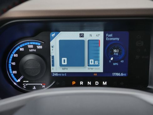 Certified 2024 Ford Bronco Heritage Edition image 7