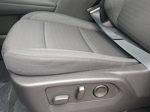 New 2025 Chevrolet Suburban LS image 16