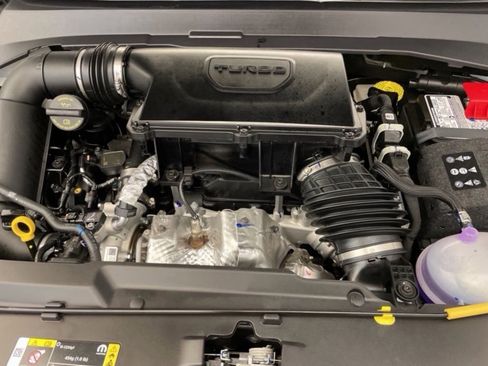 New 2026 Jeep Compass Latitude image 16