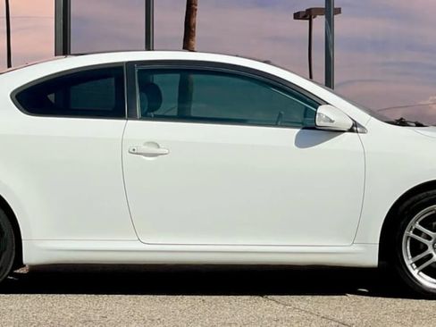 Used 2010 Scion tC image 18