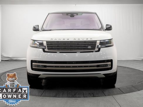 Used 2023 Land Rover Range Rover SE AWD/4WD image 8